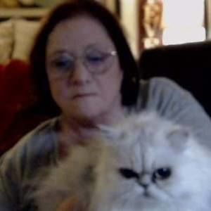 Meet your Posher, Suzanne